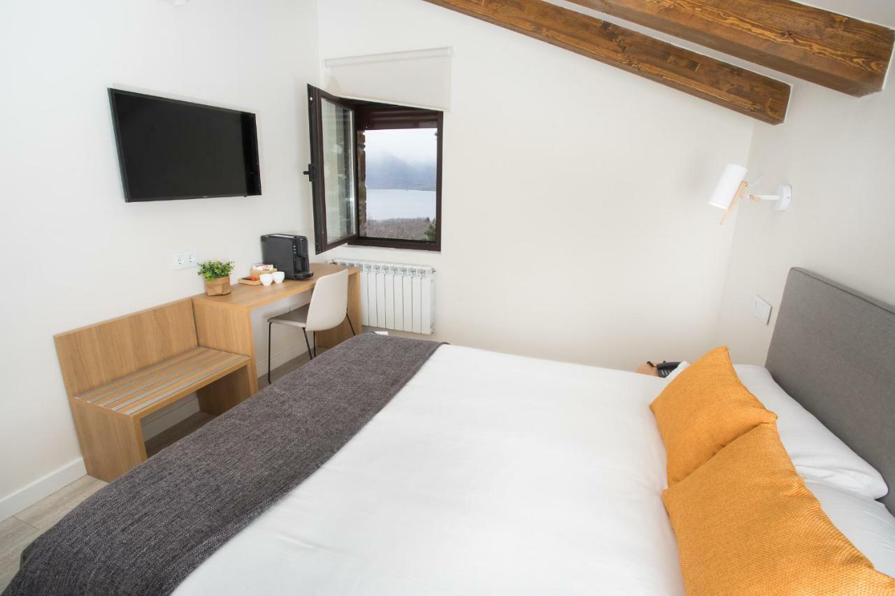 Villa Lucerna Sports & Hotel Resort Vigo de Sanabria エクステリア 写真