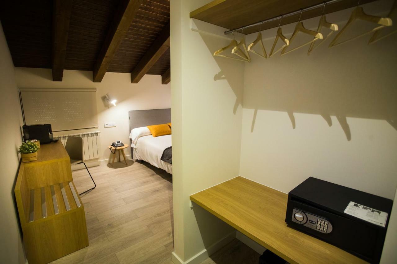 Villa Lucerna Sports & Hotel Resort Vigo de Sanabria エクステリア 写真