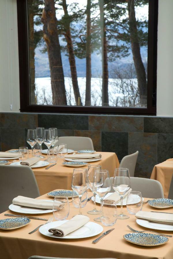 Villa Lucerna Sports & Hotel Resort Vigo de Sanabria エクステリア 写真